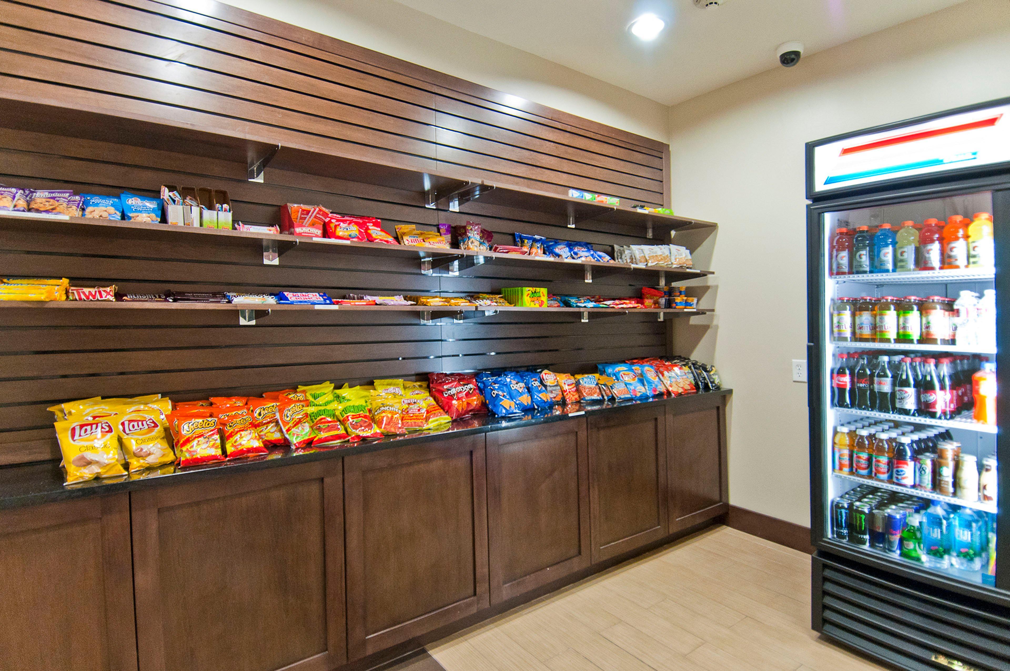 Holiday Inn Express & Suites San Antonio Frost Bank Center By Ihg Экстерьер фото