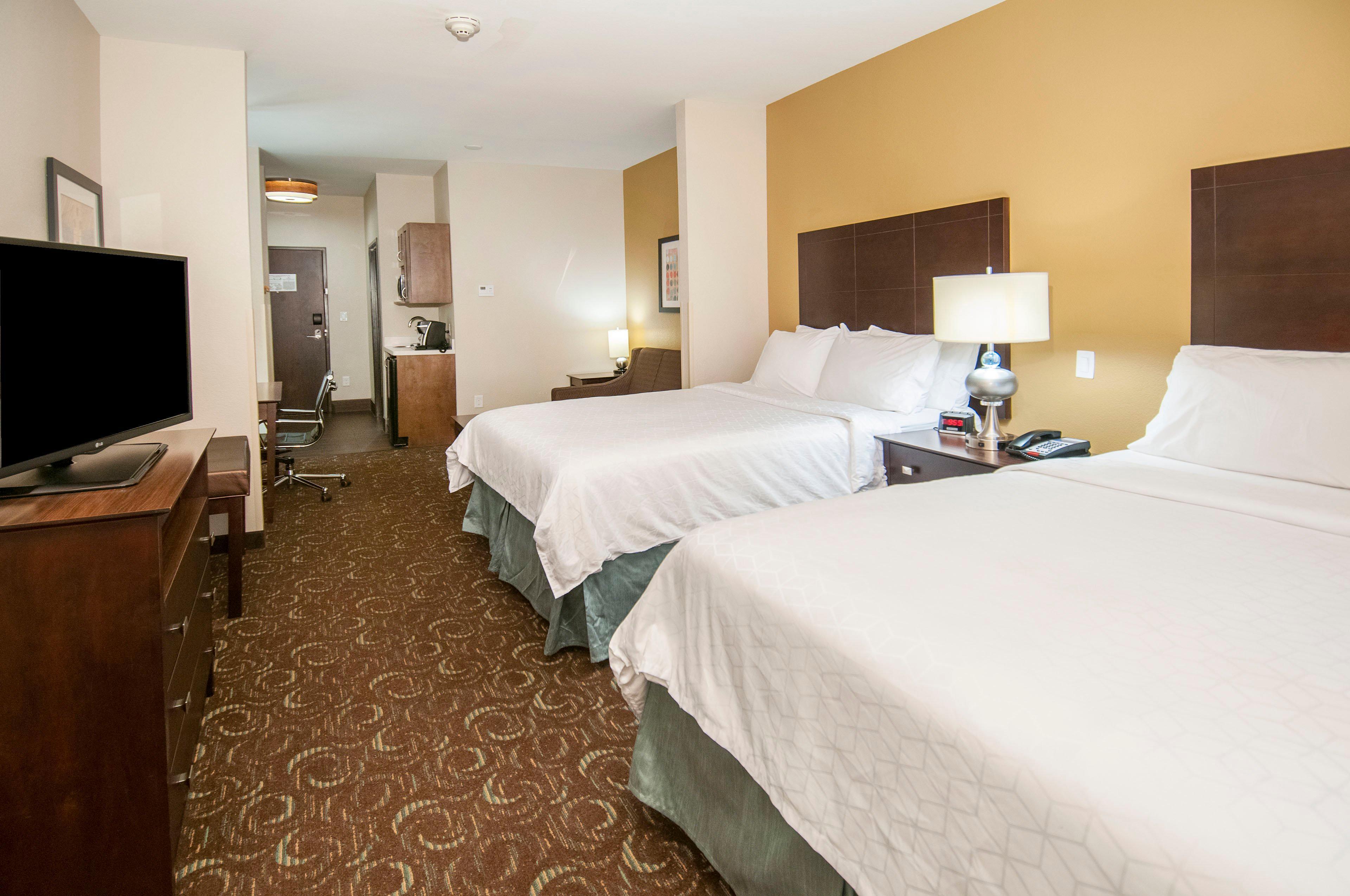Holiday Inn Express & Suites San Antonio Frost Bank Center By Ihg Экстерьер фото