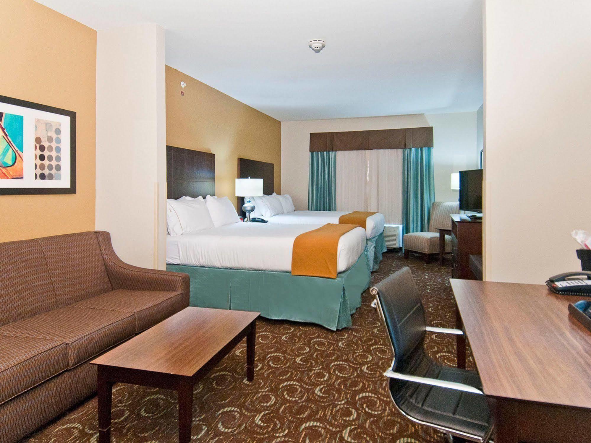 Holiday Inn Express & Suites San Antonio Frost Bank Center By Ihg Экстерьер фото
