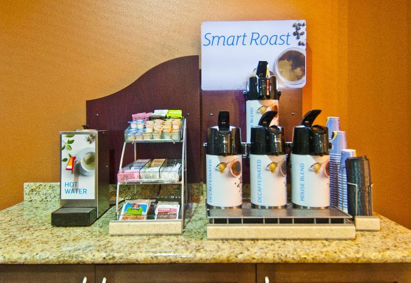 Holiday Inn Express & Suites San Antonio Frost Bank Center By Ihg Экстерьер фото